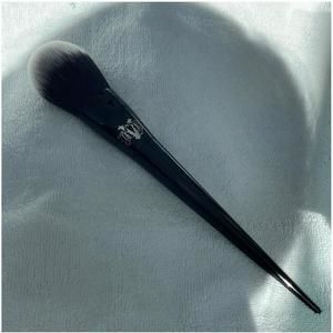 Kat Von D Brush 1